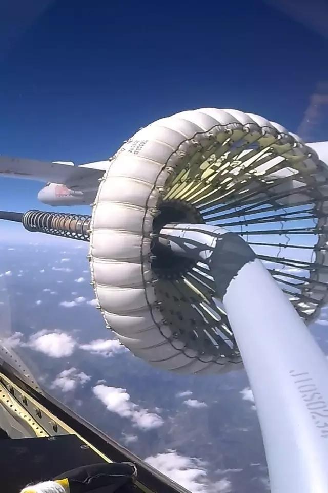一个旅多少架战机，深度解析现代空军战斗力构成，现代空军战斗力深度解析，旅级战机数量与战斗力构成探究