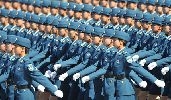 三军女兵图片高清,展现新时代巾帼英雄的风采,新时代巾帼英雄风采,三军女兵高清图片展示