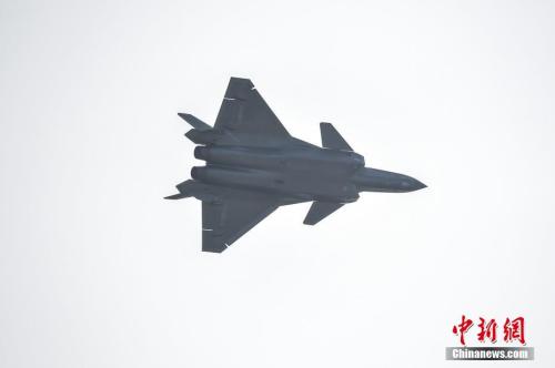 歼八总设计师，中国航空事业的杰出代表，歼八总设计师，中国航空事业的璀璨明星