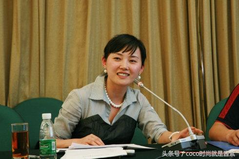 2009国庆阅兵主持人，展现国家风采的杰出代表，展现国家风采的杰出代表——国庆阅兵主持人风采展示