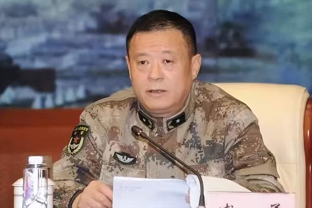 揭秘十四集团军副司令的职责与担当，揭秘十四集团军副司令的职责与担当，权威解读其角色与使命