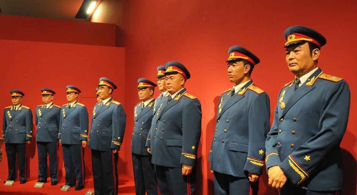 大将少将中将上将，军衔体系中的等级与权力，军衔体系中的等级与权力，大将、少将、中将、上将的职能与地位