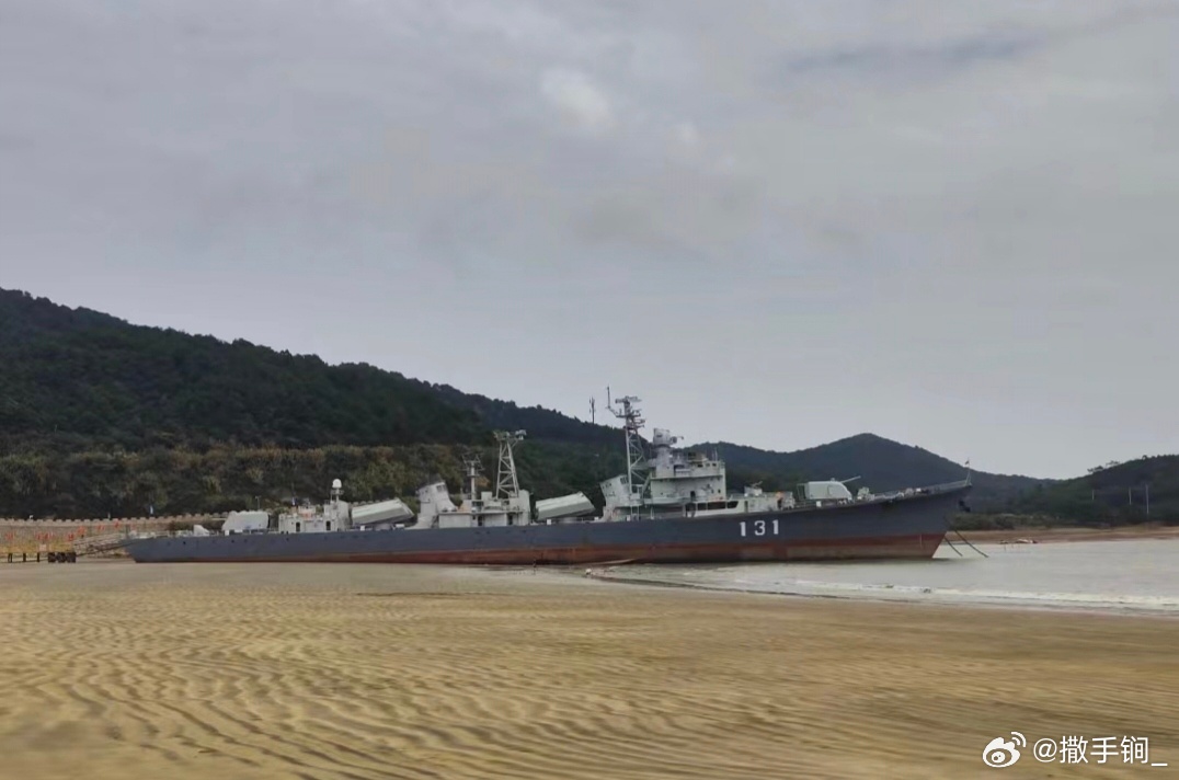 中国海军新里程碑，131舰服役纪实，中国海军新里程碑，131舰服役纪实