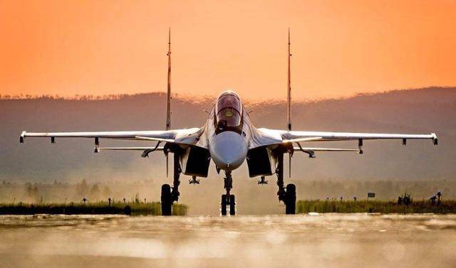 歼-16出口白俄罗斯，展现中国航空工业的崭新力量，歼-16出口白俄罗斯彰显中国航空工业新力量