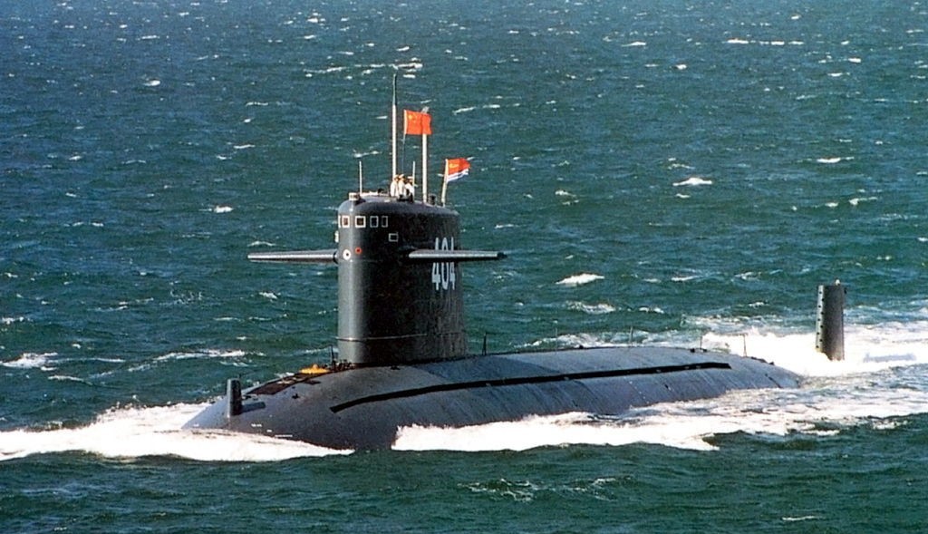 中国海军潜艇力量再添新动力，032潜艇试射巨浪-2A型潜射导弹纪实，中国海军潜艇力量再添新动力，巨浪-2A潜射导弹试射纪实