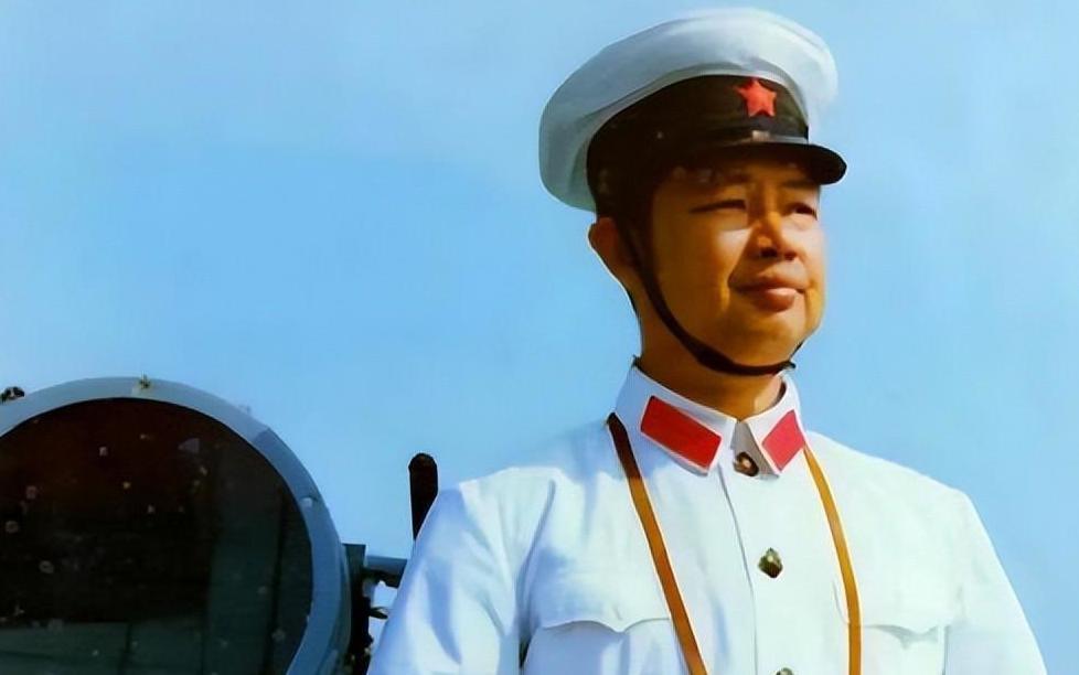 南海昨晚502开火,事件背景与影响分析,南海事件揭秘,昨晚502开火,事件背景及影响深度解析