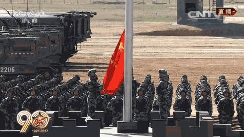 国庆阅兵三军亮剑,展示国家力量与荣耀,国庆阅兵三军展示国家力量与荣耀,彰显大国风采