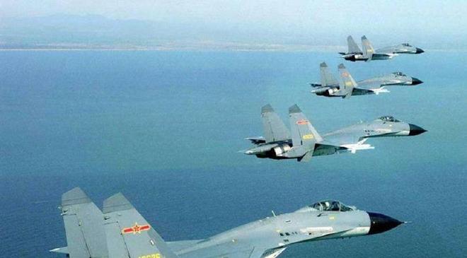 中国空军与美国空军比较,历史、现状与发展趋势的探讨,中国与美国空军对比,历史、现状与发展趋势深度探讨