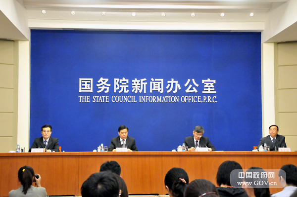 今日新闻发布会现场直播,聚焦时事热点,解读最新动态,今日新闻发布会现场直播,时事热点解读与最新动态关注