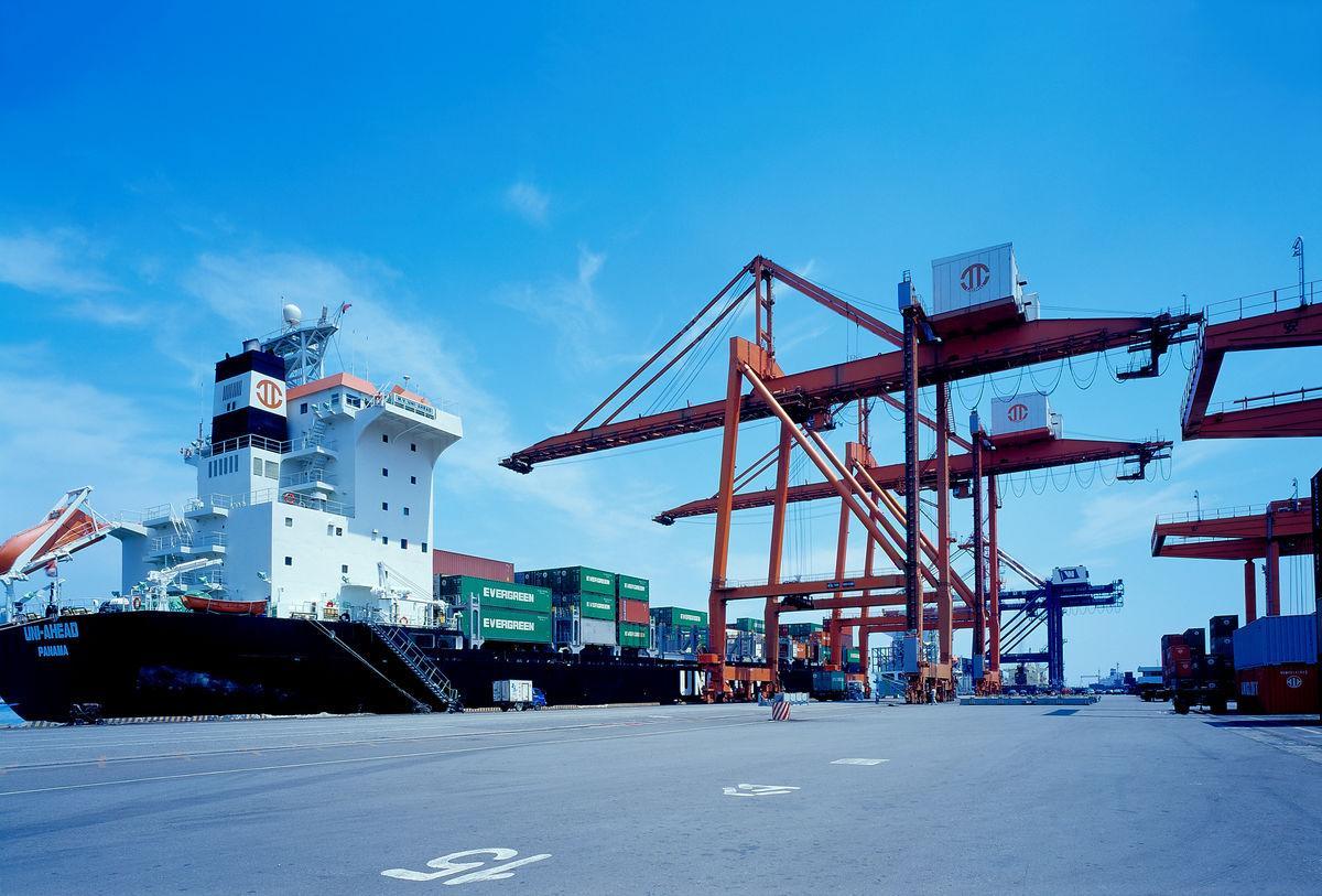 取决于具体内容的侧重)