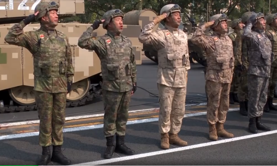 探索未来，全新设计的星空迷彩服，探索未来，全新星空迷彩服设计亮相