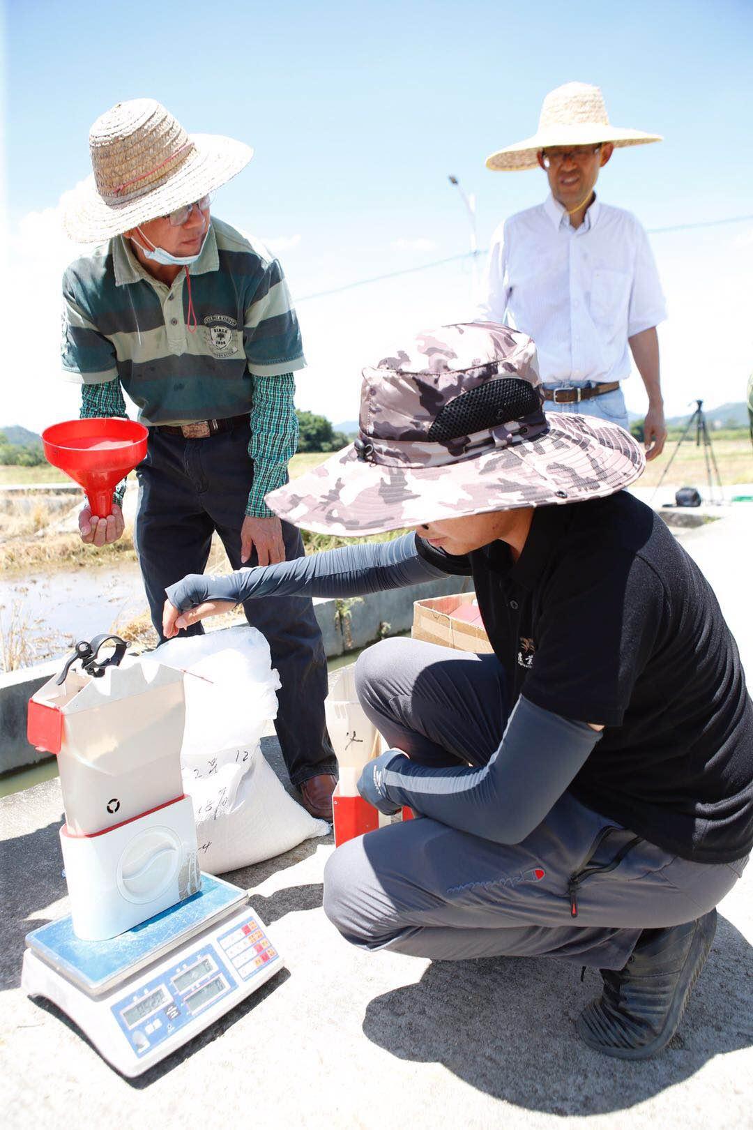 和平使命2014，攻击-1无人机的卓越表现，和平使命2014，攻击-1无人机卓越表现展现