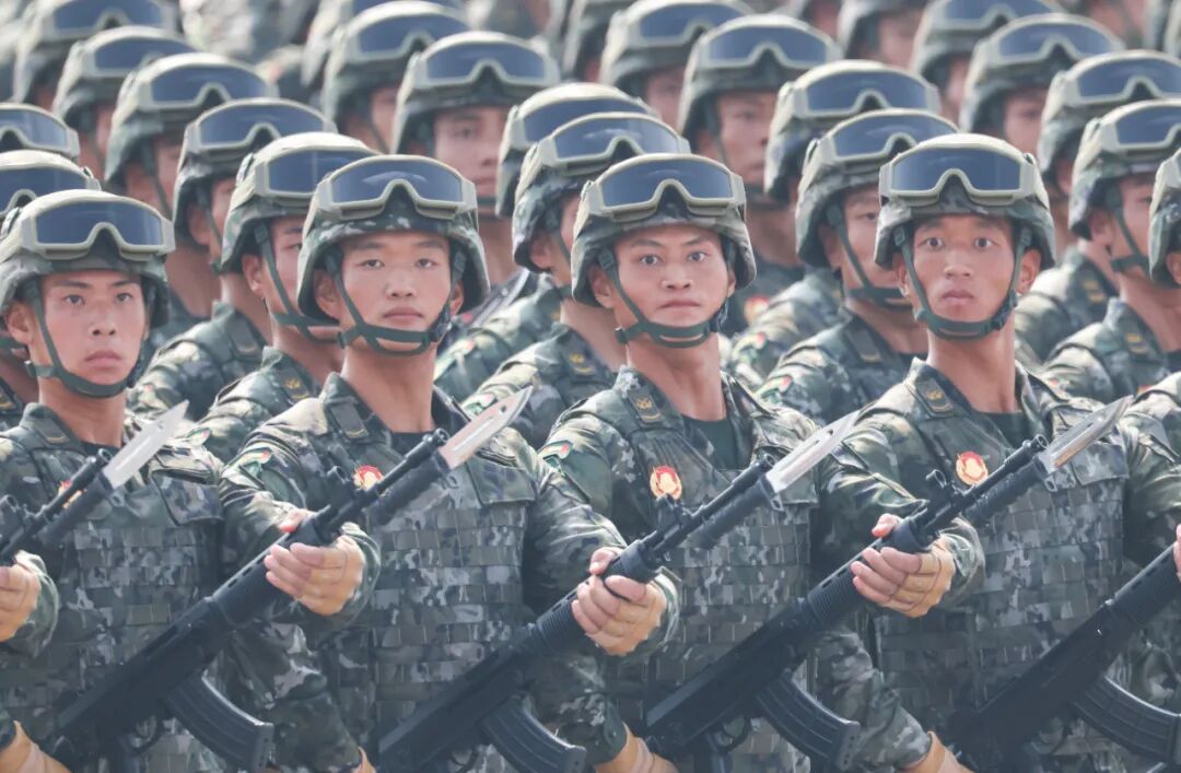 军旅手机壁纸,荣耀与责任——精选图片集(共100张),军旅荣耀与责任,精选手机壁纸图片集(共100张)