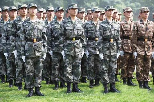 星空迷彩换装情况深度解析，星空迷彩换装深度解析