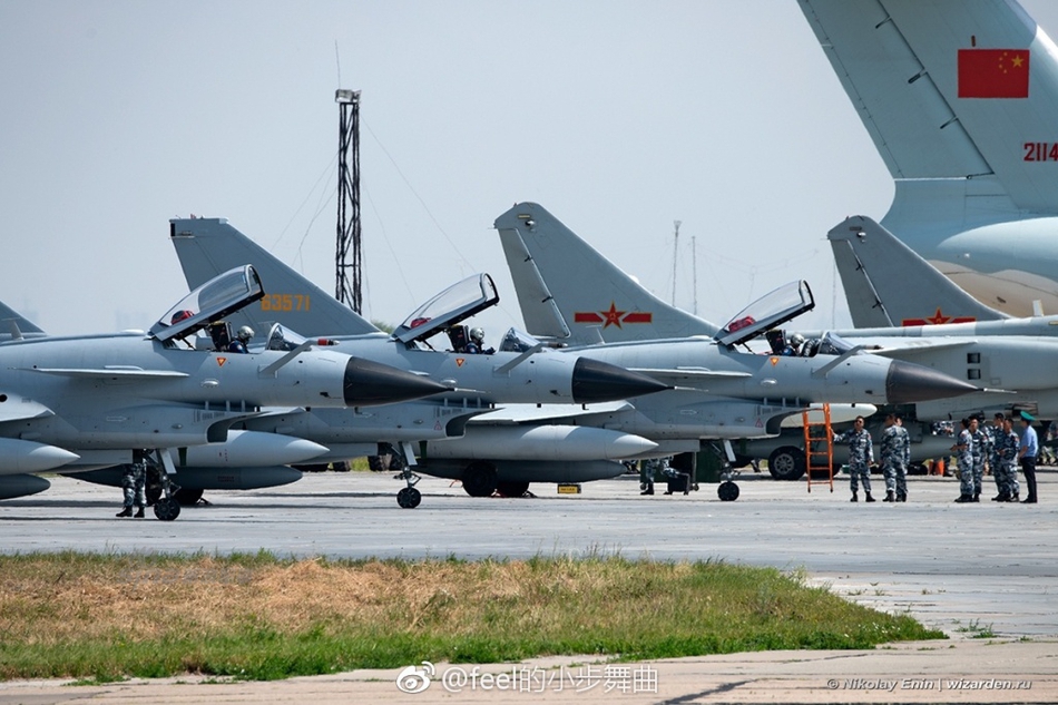 歼-10战斗机的功能与用途,空中力量的核心支柱,歼-10战斗机,空中力量的核心支柱,多功能战斗用途揭秘