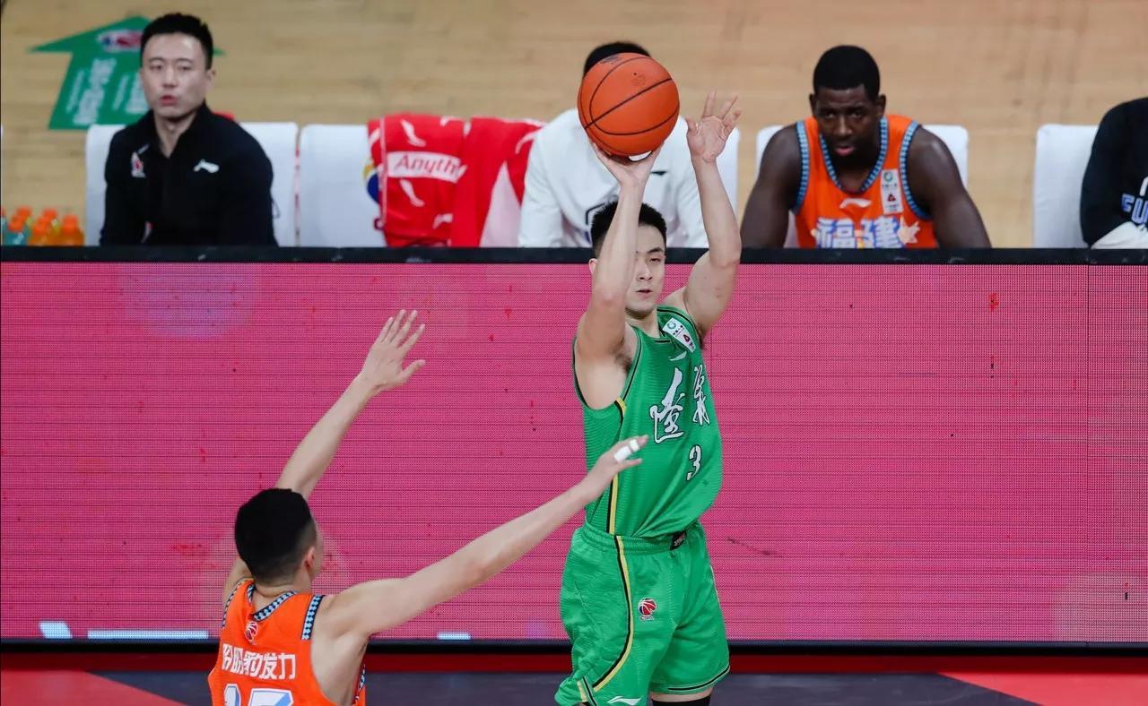 中国海军的新篇章,广东舰——中国第四艘航母的崛起,广东舰崛起,中国海军新篇章,第四艘航母展现强国力量