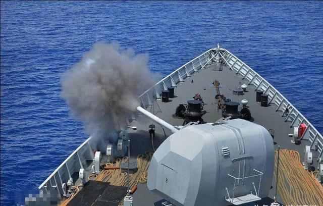 中国海军2020,迈向深蓝,展现大国海军风采,中国海军迈向深蓝,展现大国风采,2020年风采尽显