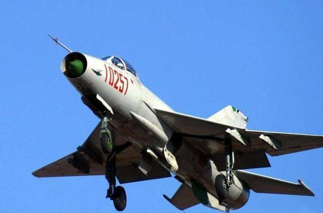 探索幻影与歼八,中国空军力量的独特融合,幻影与歼八,中国空军力量的独特融合探索