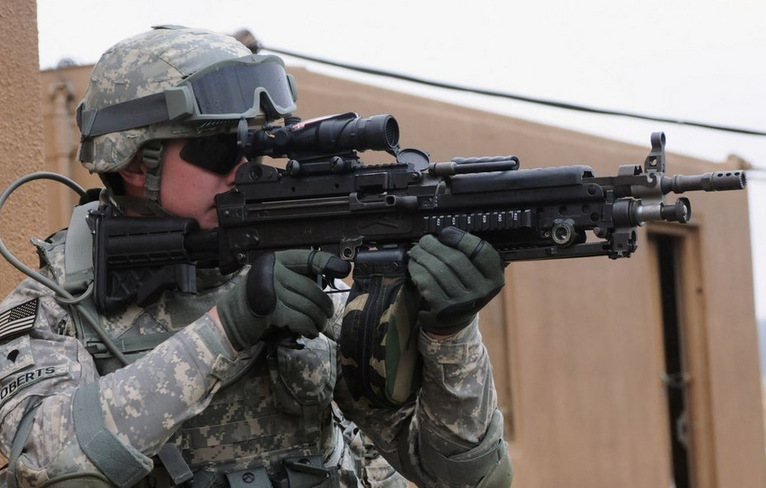 美军装备精良,尖端科技与卓越战斗力的完美结合,美军尖端装备与卓越战斗力的完美融合