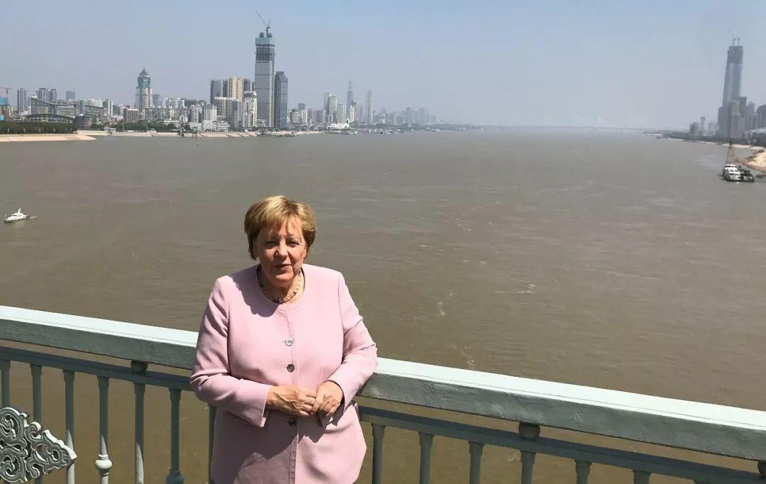 美国会向中国开战吗，国际关系的复杂视角，国际关系复杂视角下的中美关系，开战的可能性分析