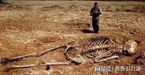 昆仑山僵尸事件真相揭秘,是真是假?,昆仑山僵尸事件真相揭秘,真相究竟如何?