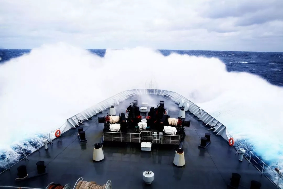 千岛湖舰吨位，揭示中国海军力量的重要一环，千岛湖舰吨位，揭示中国海军力量的关键指标