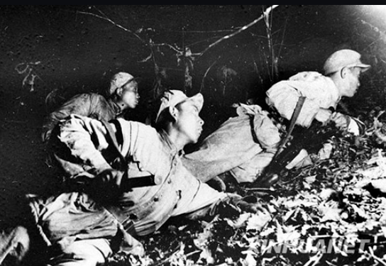 破阵子纪念抗美援朝七十周年,回望历史,铭记荣光,纪念抗美援朝七十周年,回望历史荣光,铭记英雄破阵子