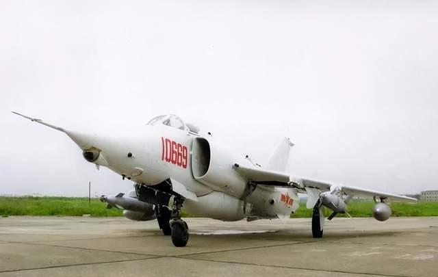 强5攻击机的悲壮传奇，强5攻击机的悲壮传奇之旅