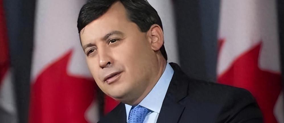 中美关系再度变脸,挑战与机遇并存,中美关系的新挑战与机遇,再度变脸下的分析