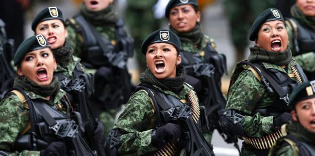 中国女兵照片高清，展现英姿的风采，中国女兵高清照片，英姿飒爽的风采展示