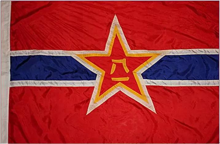 中国人民解放军军旗的庄严与象征意义,中国人民解放军军旗,庄严的象征意义