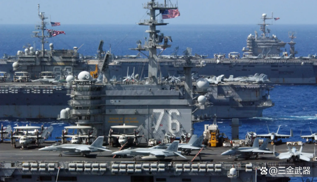 中国最大的航母吨位,探索中国海军力量的巅峰之作,中国海军力量巅峰之作,最大航母吨位揭秘