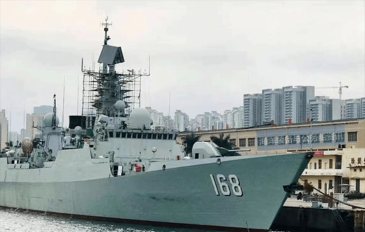 中国海军的崭新力量,052B型驱逐舰的参数解析,中国海军新星,052B型驱逐舰参数深度解析