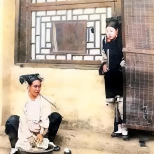 女性身体安全与手雷携带，一次关于安全与误区的讨论，女性身体安全与手雷携带，安全议题与误区探讨