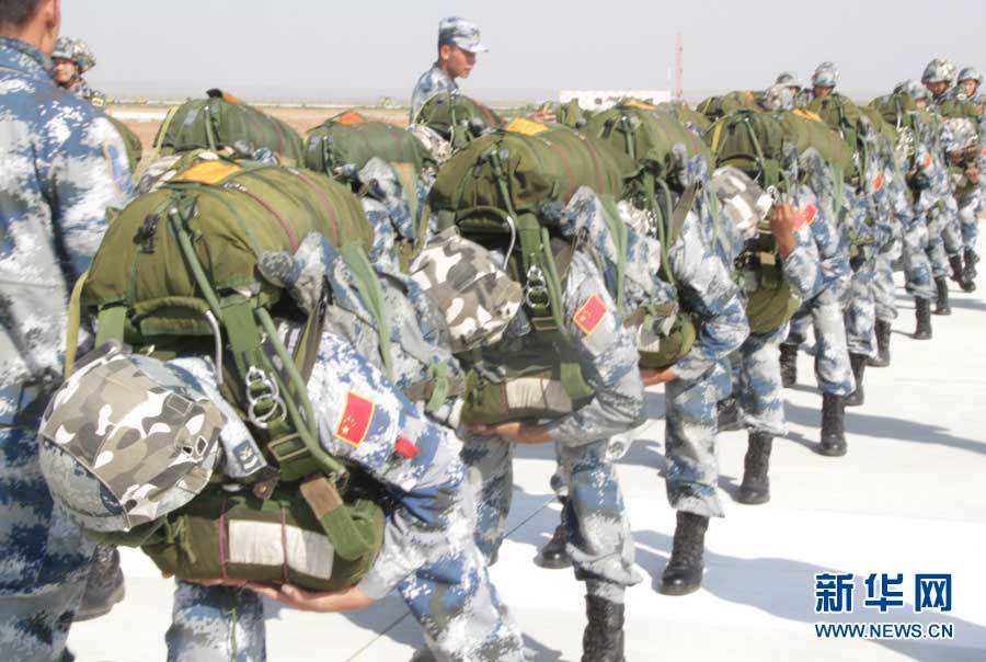 和平使命2014,空降兵的角色与挑战,和平使命2014,空降兵的角色与挑战解析