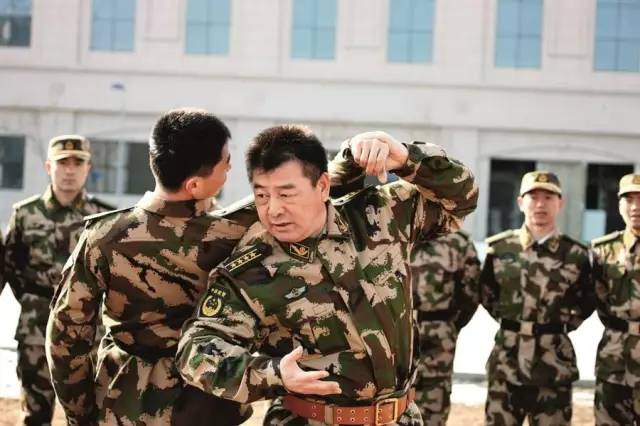 罗衍威与中国人民武装警察部队特种警察学院的辉煌篇章,罗衍威与武警特种警察学院的辉煌历程