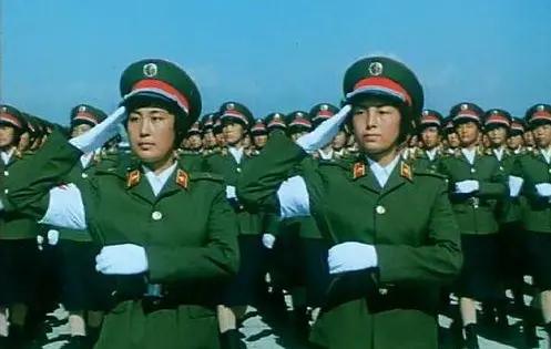 阅兵第一个方队,展现国家力量与荣耀,阅兵首阵展现国家力量与荣耀