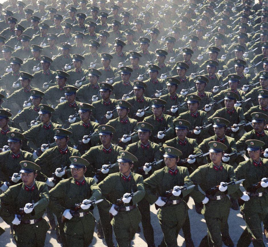 阅兵第一个方队,展现国家力量与荣耀,阅兵首阵展现国家力量与荣耀