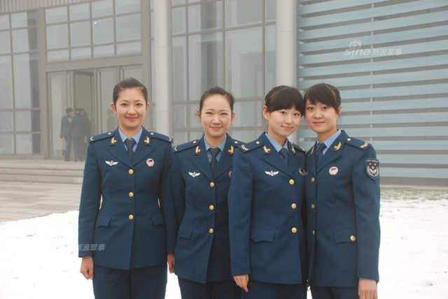 中国空军女兵照片高清,展现力量与荣耀,中国空军女兵高清照片,力量与荣耀的展现