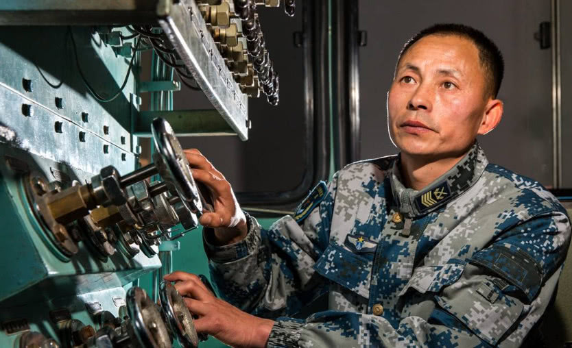 七级士官,荣誉与担当的象征,七级士官,荣誉与担当的典范代表