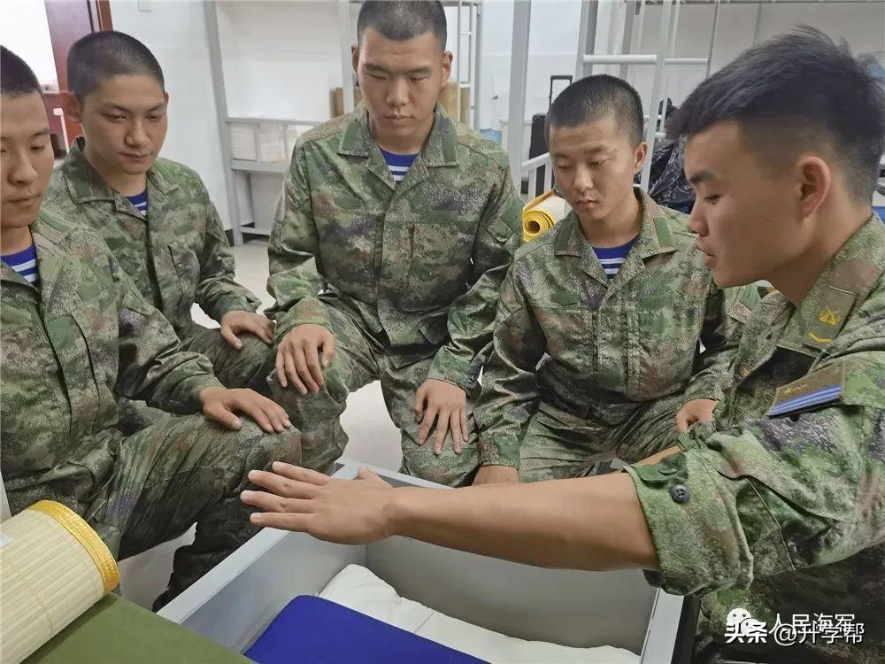 中国海军建军节,回顾与前瞻,中国海军建军节,回顾历程,展望未来发展
