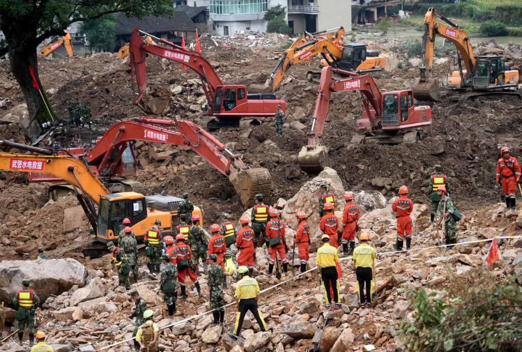 最近新闻大事2016,回顾与前瞻,回顾与展望,2016年重大新闻事件概览