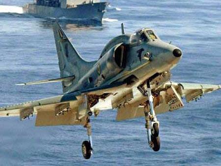 凤凰军情观察室关闭了，一个时代的结束与启示，凤凰军情观察室落幕，时代结束与启示的交汇点