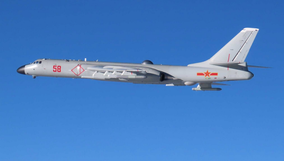 轰-6G型轰炸机,新时代的空中霸主,新时代空中霸主,轰-6G型轰炸机亮相!