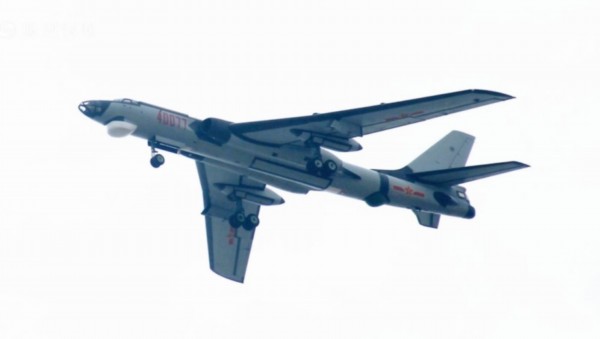 轰-6G型轰炸机,新时代的空中霸主,新时代空中霸主,轰-6G型轰炸机亮相!