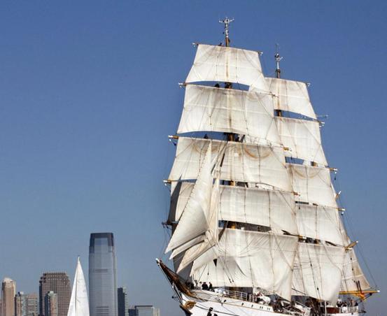 庆祝海军节，回顾历史，展望未来，庆祝海军节，回顾历史荣光，展望未来辉煌