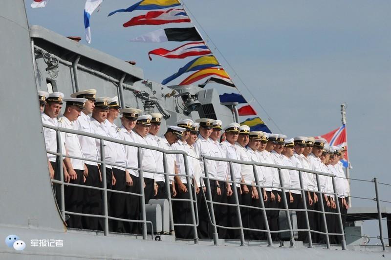 昆仑山舰头条新闻,揭示中国海军新力量的崛起,昆仑山舰揭示中国海军新力量崛起,头条新闻聚焦海域强国之路