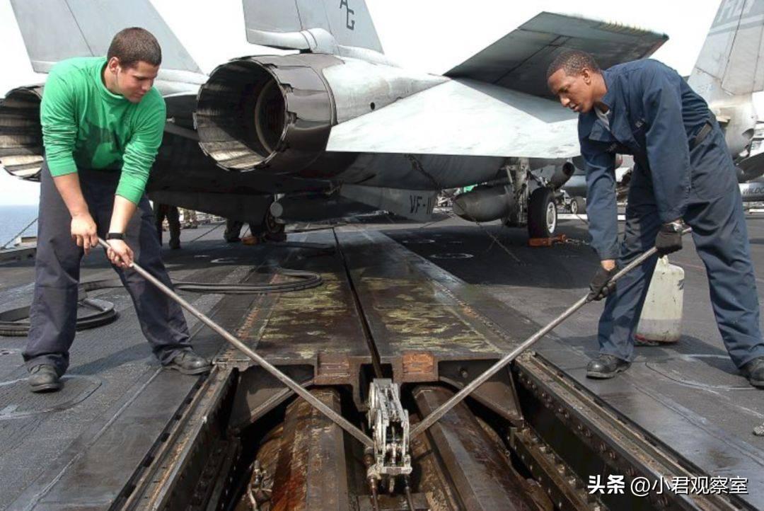 福建舰及其他中国海军舰艇的力量展示，福建舰与中国海军舰艇力量展示，彰显国家海洋实力