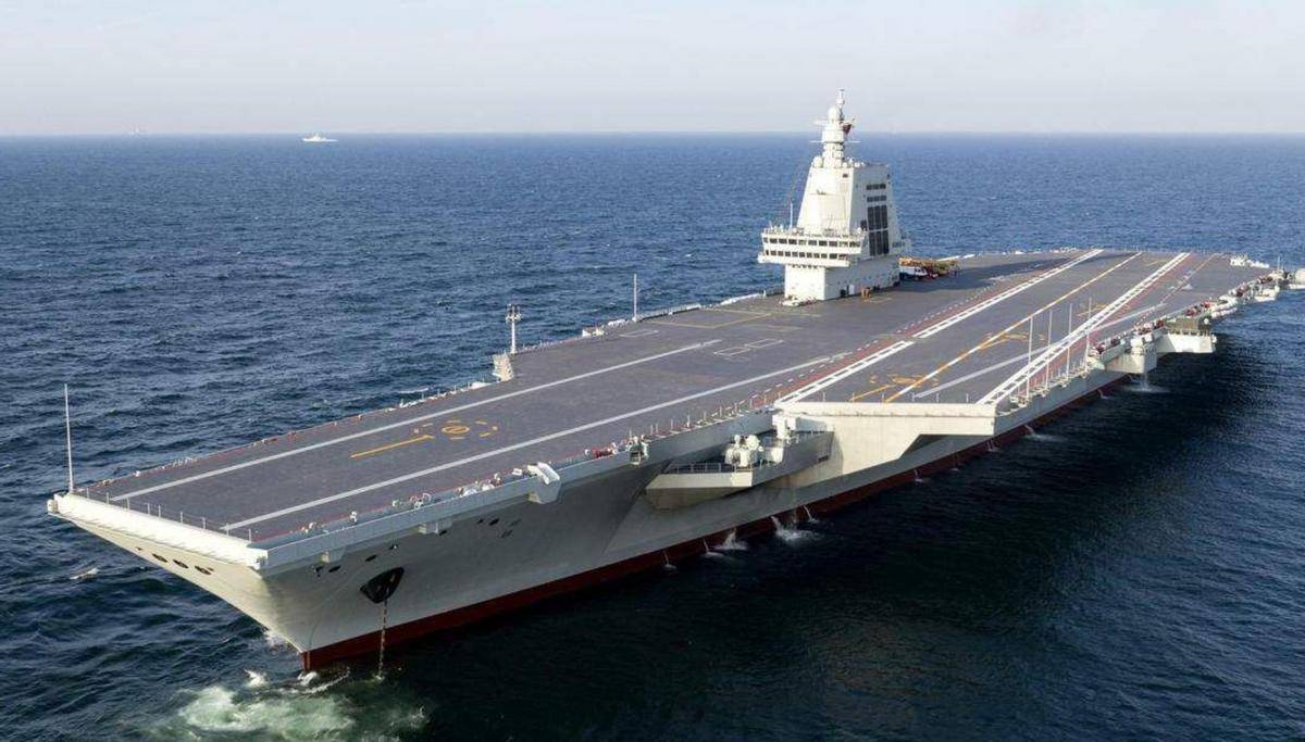 中国航母的长度,揭示现代海军力量的壮丽篇章,中国航母长度揭秘,现代海军力量的壮丽画卷