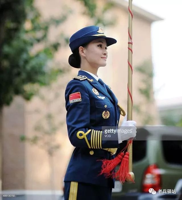 中国女兵最漂亮的照片大全——展现飒爽英姿与坚韧之美,中国女兵飒爽英姿与坚韧之美的照片集锦
